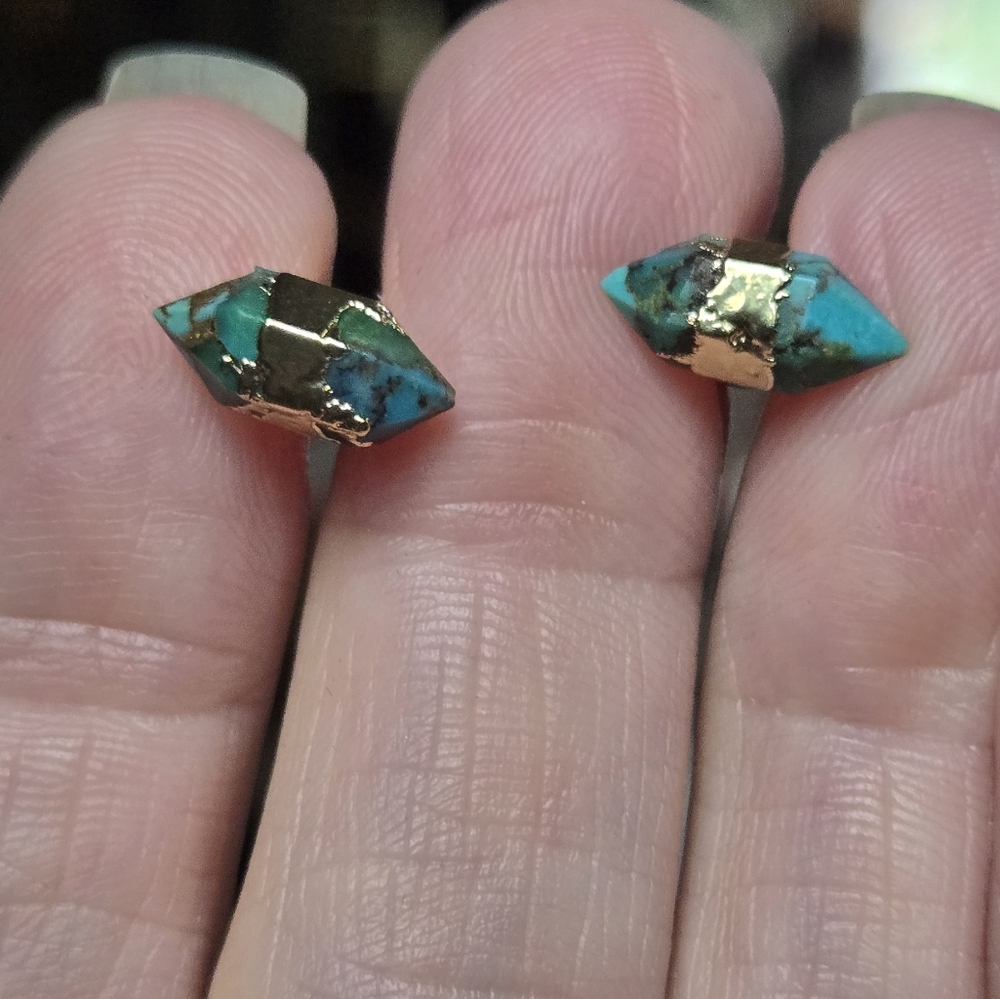 Turquoise natural crystal gemstone sterling & gold earrings - Picture 5 of 6